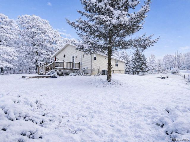 4599 Wheeler Road, Fowlerville, MI 48836