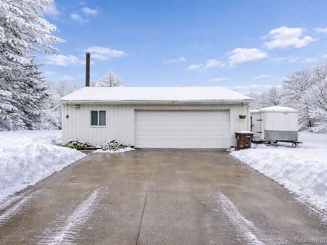 4599 Wheeler Road, Fowlerville, MI 48836