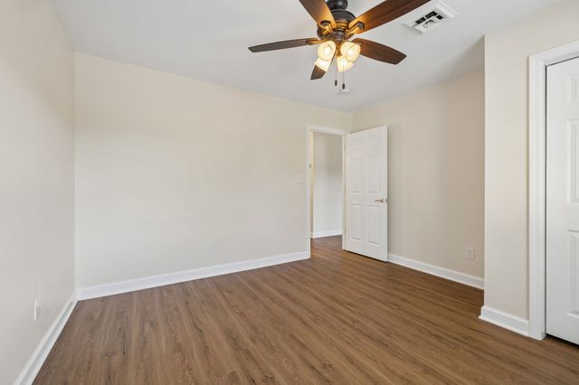 101 Ellington Pl, Madison, TN 37115