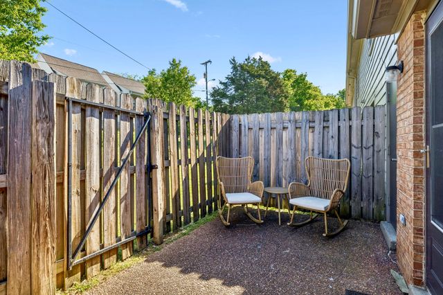 101 Ellington Pl, Madison, TN 37115