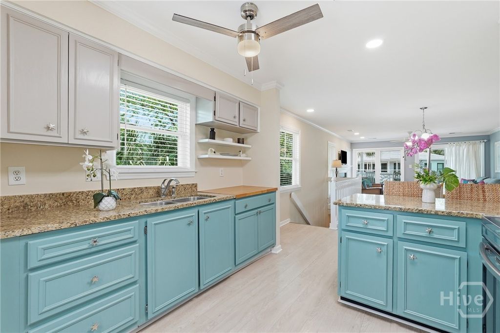 Image 16 of property listing at 6 Taylor Street, Tybee Island, GA 31328