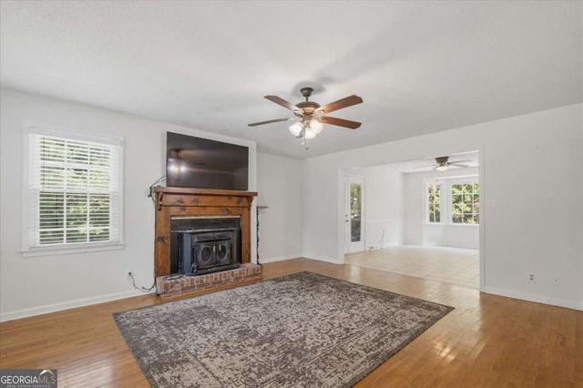 591 Old Taylorsville Road, Aragon, GA 30104
