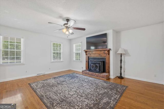 591 Old Taylorsville Road, Aragon, GA 30104