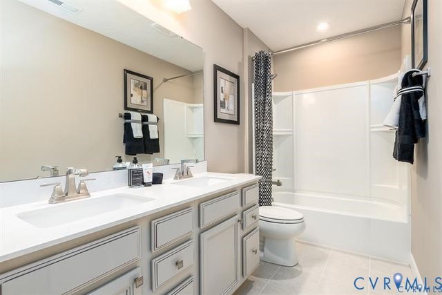 3002 Ace Dr, Richmond, VA 23223