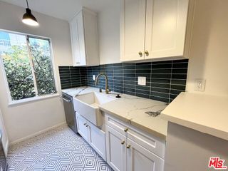 1420 17th Street 2, Santa Monica, CA 90404