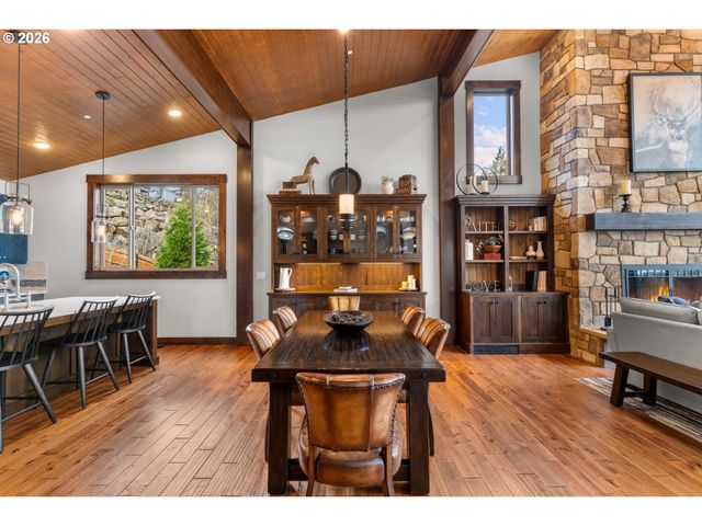 11963 Se DORSET Ln, Happy Valley, OR 97086