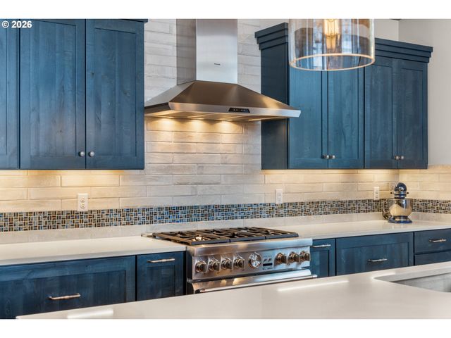 11963 Se DORSET Ln, Happy Valley, OR 97086