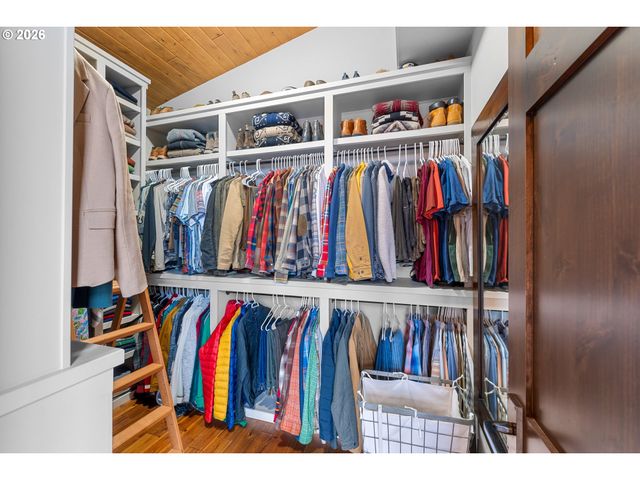 11963 Se DORSET Ln, Happy Valley, OR 97086