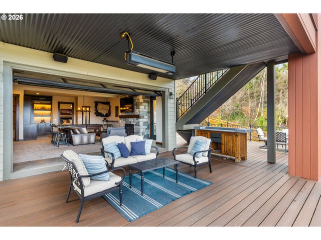 11963 Se DORSET Ln, Happy Valley, OR 97086