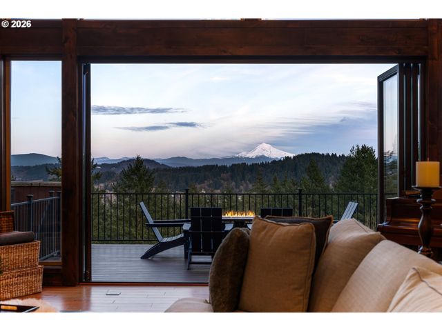 11963 Se DORSET Ln, Happy Valley, OR 97086