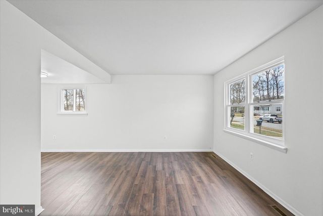 331 LABURNUM RD, Edgewood, MD 21040