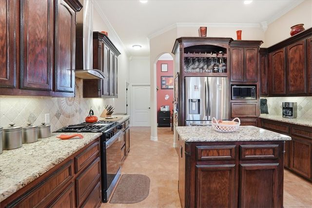 6914 Sir Moses, Corpus Christi, TX 78414