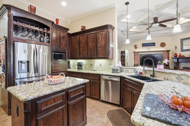 6914 Sir Moses, Corpus Christi, TX 78414