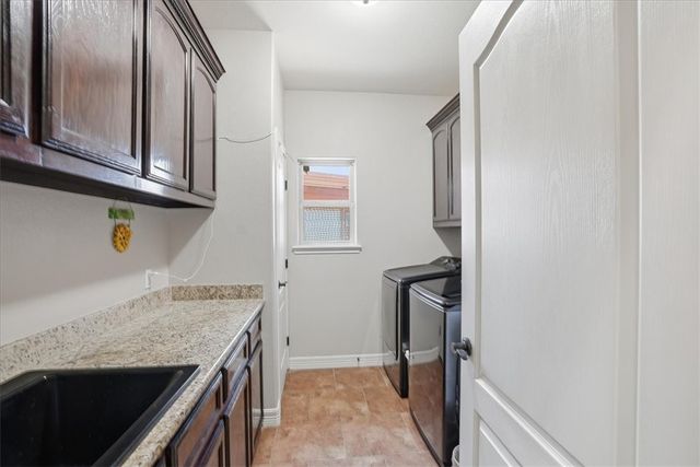 6914 Sir Moses, Corpus Christi, TX 78414