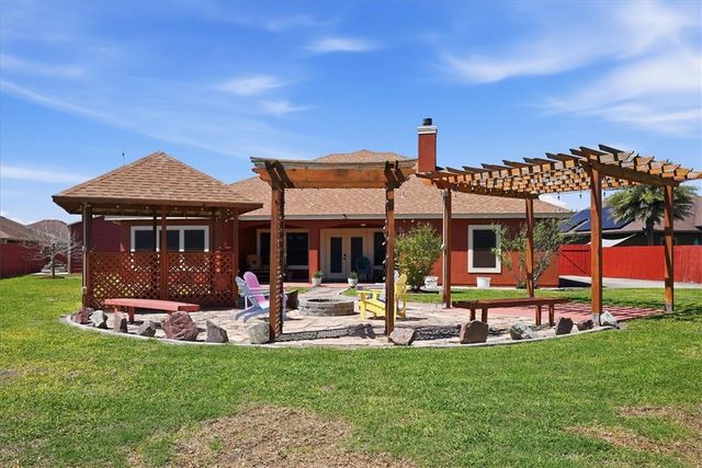 6914 Sir Moses, Corpus Christi, TX 78414