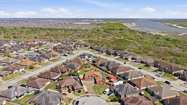 6914 Sir Moses, Corpus Christi, TX 78414