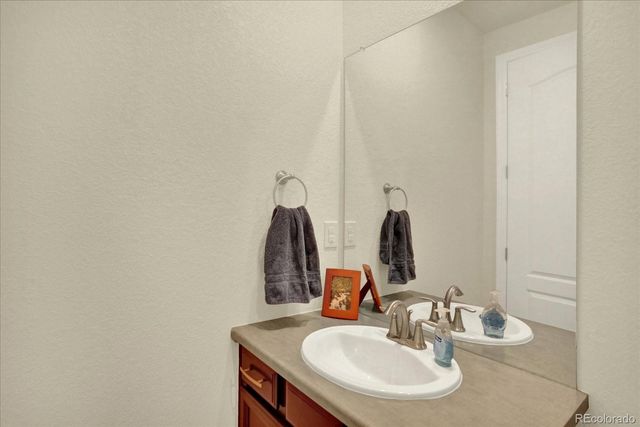 7810 Plateau Creek Lane, Littleton, CO 80125