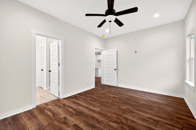 822 Ross Street, La Marque, TX 77568