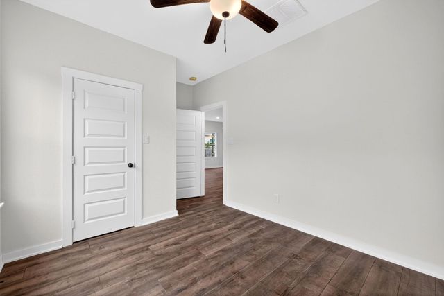 822 Ross Street, La Marque, TX 77568
