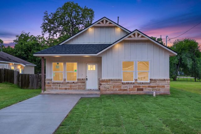 822 Ross Street, La Marque, TX 77568