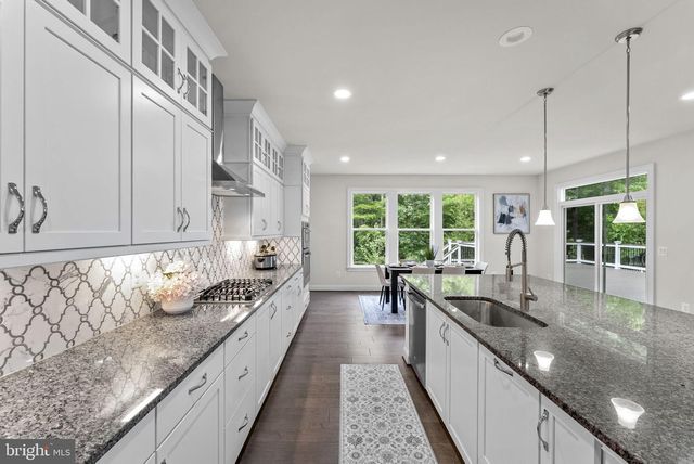 23754 KILKERRAN DR, Aldie, VA 20105