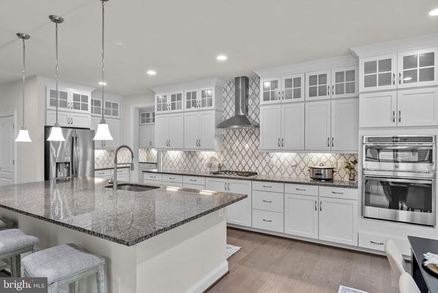 23754 KILKERRAN DR, Aldie, VA 20105