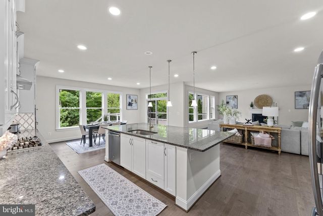 23754 KILKERRAN DR, Aldie, VA 20105