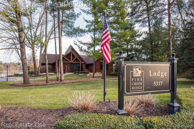 5350 Hidden Pines Drive, Genoa Township, MI 48116