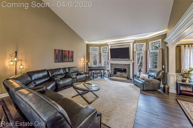 5350 Hidden Pines Drive, Genoa Township, MI 48116