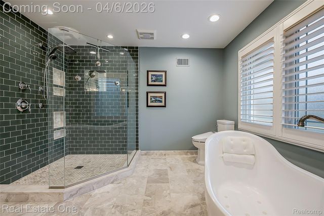 5350 Hidden Pines Drive, Genoa Township, MI 48116