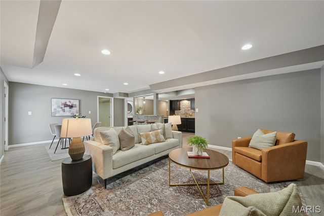 5556 Mirasol Manor Way, Eureka, MO 63025