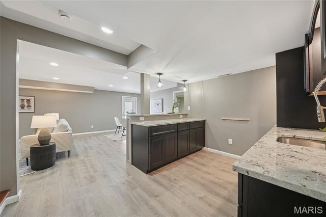 5556 Mirasol Manor Way, Eureka, MO 63025