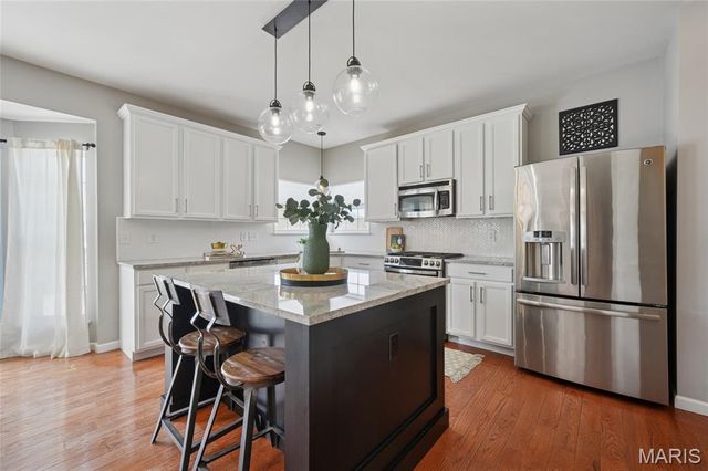 5556 Mirasol Manor Way, Eureka, MO 63025