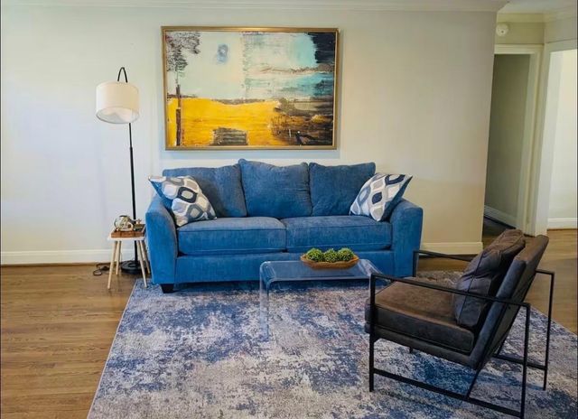 6906 Alderney Drive, Houston, TX 77055