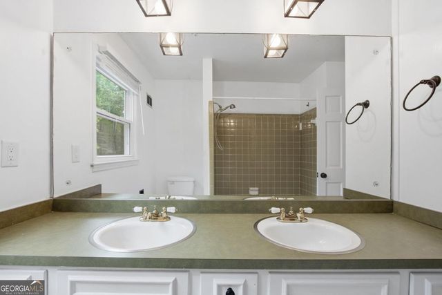 2033 Hessian Court, Stone Mountain, GA 30087