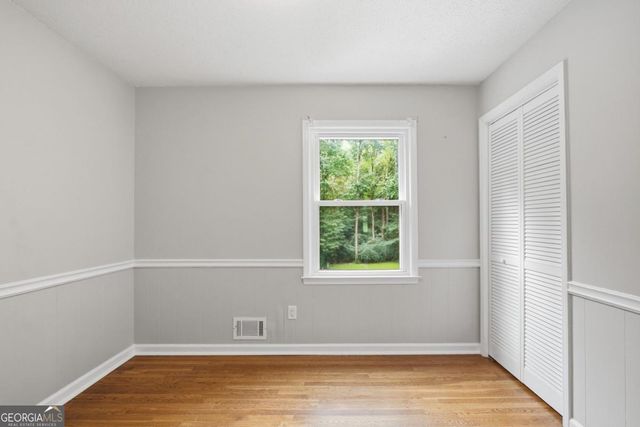 2033 Hessian Court, Stone Mountain, GA 30087