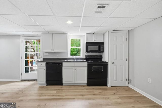 2033 Hessian Court, Stone Mountain, GA 30087