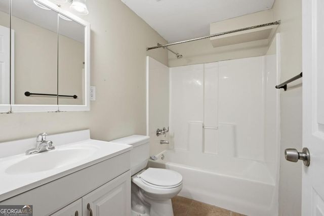 2033 Hessian Court, Stone Mountain, GA 30087