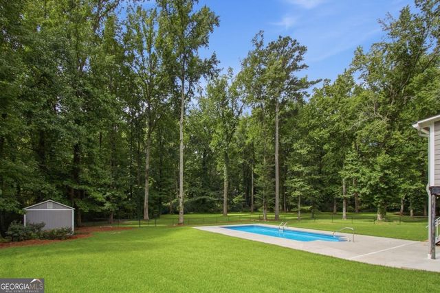 2033 Hessian Court, Stone Mountain, GA 30087
