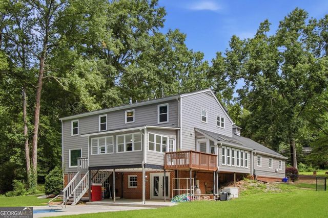 2033 Hessian Court, Stone Mountain, GA 30087