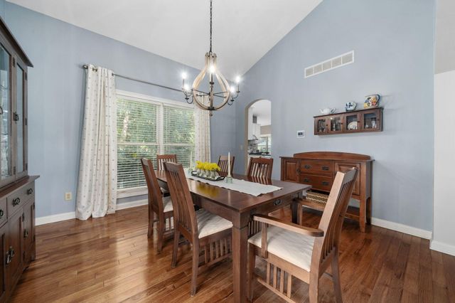 403 Ashmoore Circle E, Powell, OH 43065