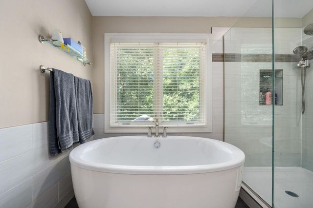 403 Ashmoore Circle E, Powell, OH 43065