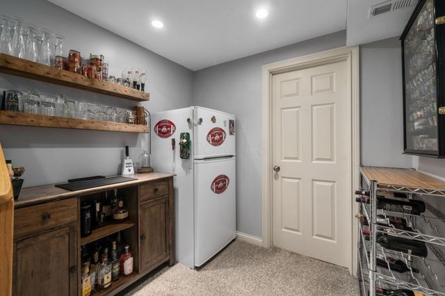 403 Ashmoore Circle E, Powell, OH 43065