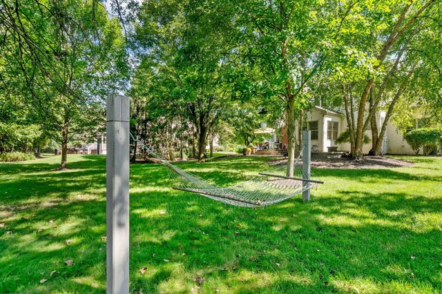 403 Ashmoore Circle E, Powell, OH 43065