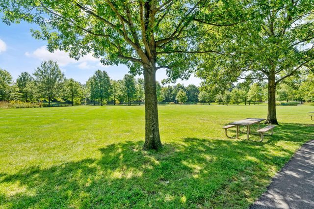 403 Ashmoore Circle E, Powell, OH 43065