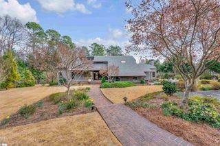 122 Woodland Lane, Simpsonville, SC 29681