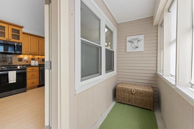 16 Locke Mill Drive, Litchfield, NH 03052