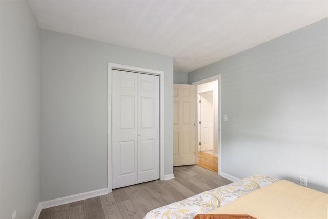 16 Locke Mill Drive, Litchfield, NH 03052
