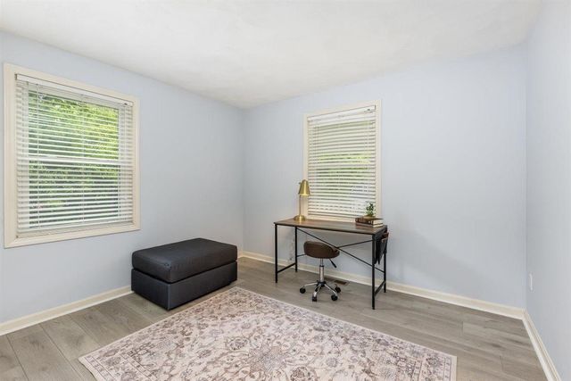 16 Locke Mill Drive, Litchfield, NH 03052