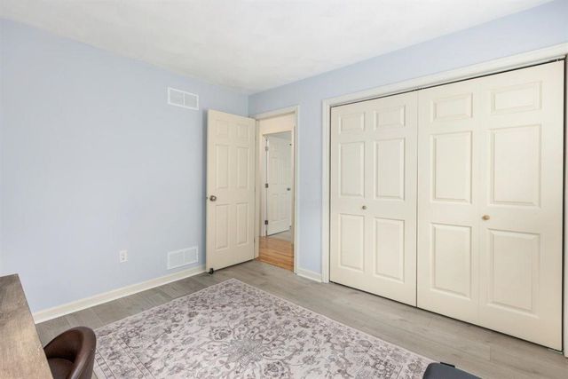 16 Locke Mill Drive, Litchfield, NH 03052